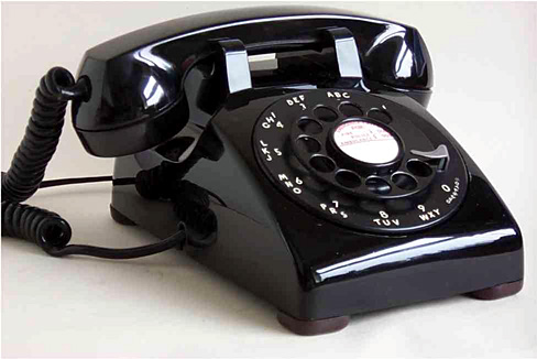 An old style telephone