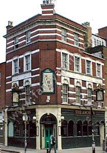 A Jack the Ripper victim was seen just before her death one block from this pub on Osborn Street. Mary Ann Nicholls. This is where we had a drink before our curry. Yikes!