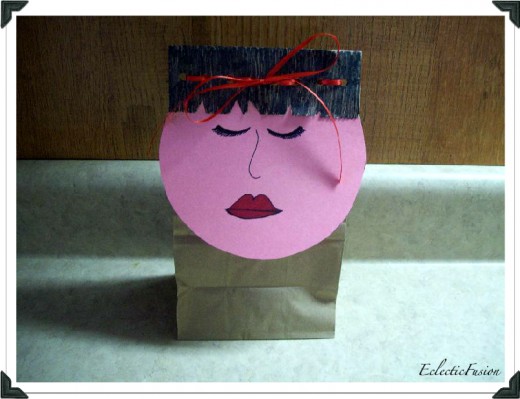 She kind of looks like Zooey Deschanel.