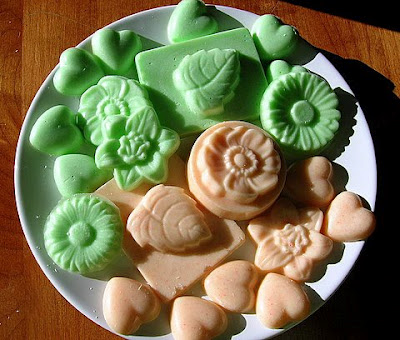 bath melts from a mold