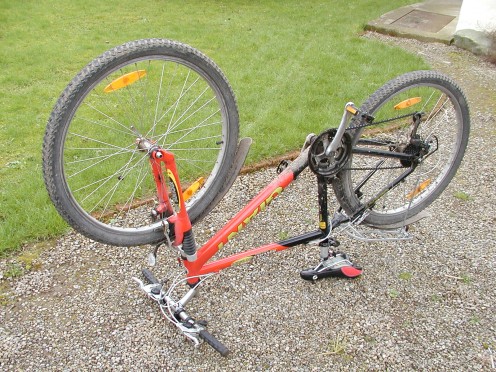 How to Fix a Bike Tire Puncture - 10 Steps With Pictures How to Fix a Bike Tire Puncture - 10 Steps With Pictures