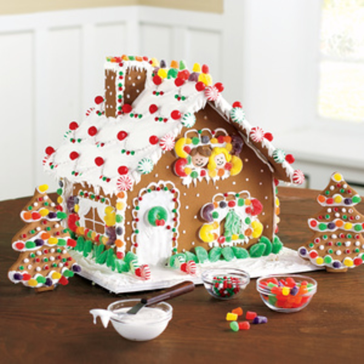How To Build A Simple But Beautiful Gingerbread House | HubPages