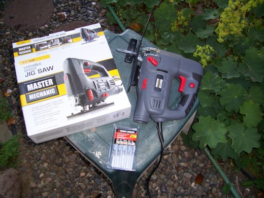 I don't recommend this one. Get the Craftsman model!