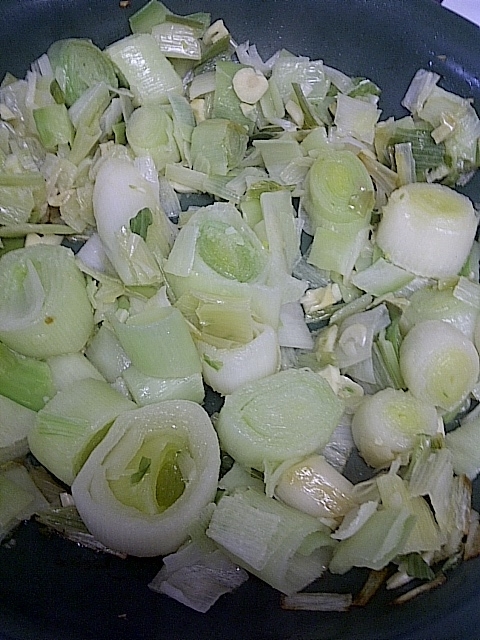 Saute leeks with garlic in olive oil 