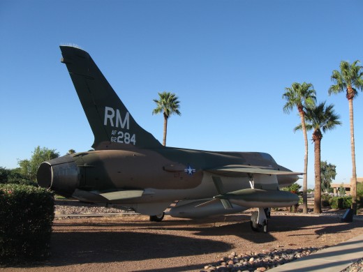 USAF F-105 "Thud" Fighter Jet