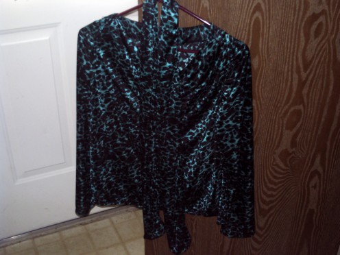 Here is the finished product with a matching scarf