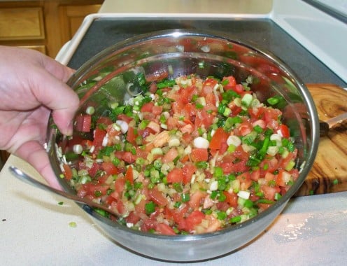 Easy salsa recipe, finished in twenty-five minutes!