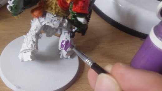 Starting to paint the leg armor now.