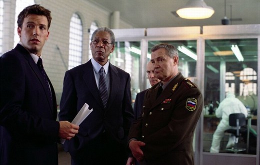 Ben Affleck and Morgan Freeman in The Sum of All Fears (2002)