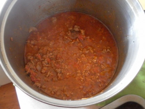 Cooking the meat sauce