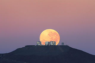 ESO's Very Large Telescope {VLT}