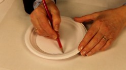 How to make a bird nest from paper plates