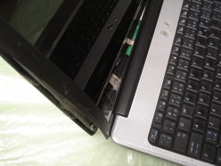 Fixing an HP G60 with Broken Hinge and Start up Problem (In Vancouver)