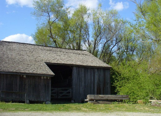 This is a barn not too far from where I live.  It is in great condition still, from what I can see. 