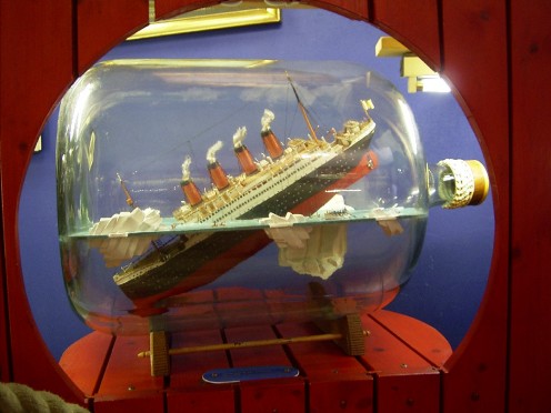 Diorama by Werner Willmann representing the sinking of the Titanic. There shouldn't be smoke coming out of the smokestack farthest from the water, btw.  That was only a ventilation stack for the officers' quarters below it.
