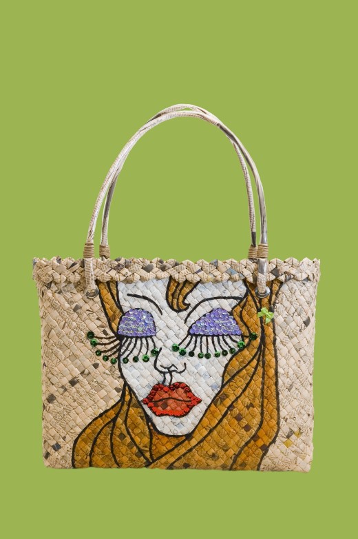 BAG by Tonyoquias  A bag made of old newspaper