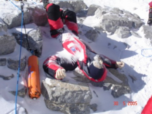 Everest Is the World's Highest Graveyard Everest Is the World's Highest Graveyard