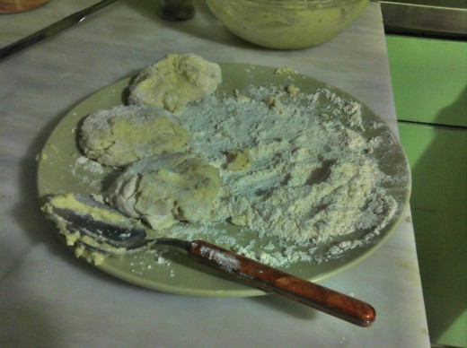 Potato cakes dredged in flour