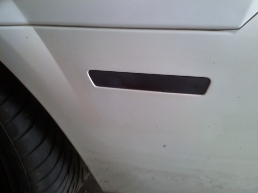 Tinted side marker
