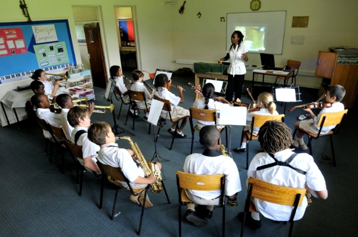 Hillcrest International School - Music lesson