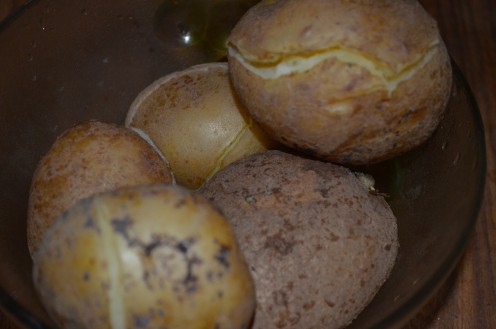 Boil Potato, with salt