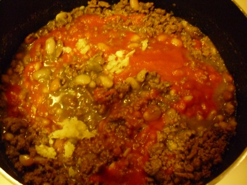 Garlic adds a natural but not overwhelming heat to chili.