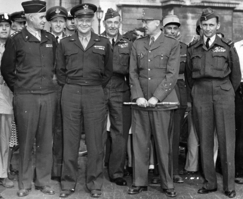 Eisenhower and Koenig in Paris