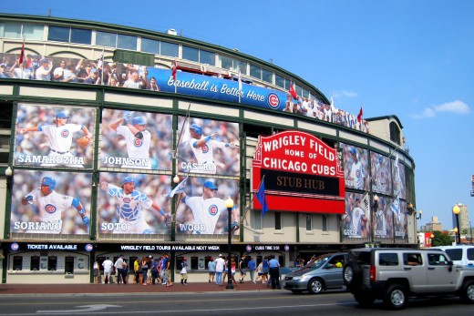 Custom Chicago Cubs / White Sox Crosstown Classic Banner