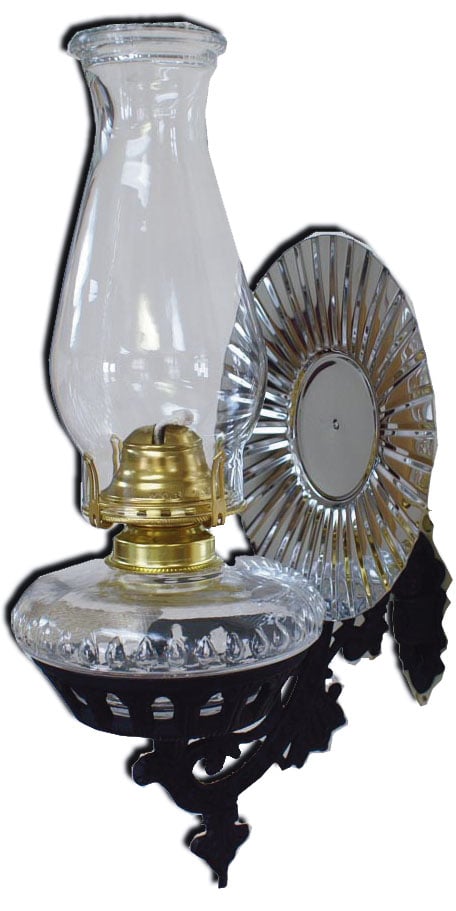 Wall mounted oil lamp
