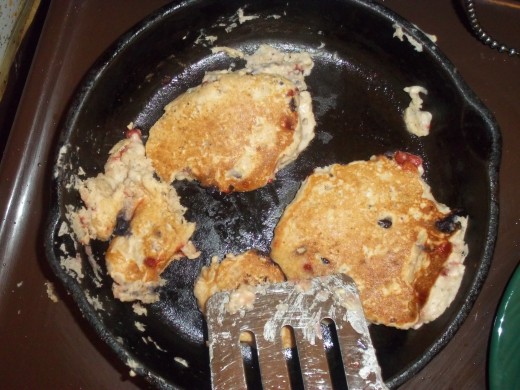 If it isn't perfect, do not fret. They are still tasty and fruit filled. Tasty pan cookies