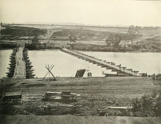 Pontoon bridges built at Fredericksburg