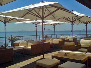 Enjoy fresh seafood and sushi overlooking the ocean at Wakame