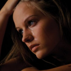 Seasonal Affective Disorder (SAD) Causes, Symptoms, and Treatment