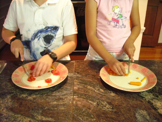 Children are more likely to taste and like food that they helped prepare.