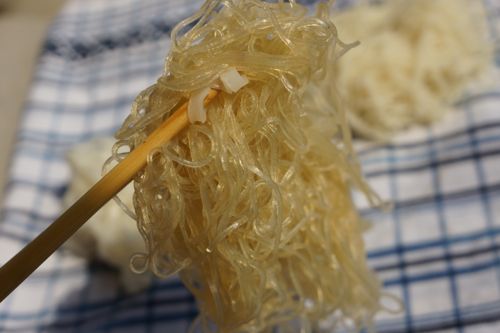 high quality glass noodle must be made from arrow root