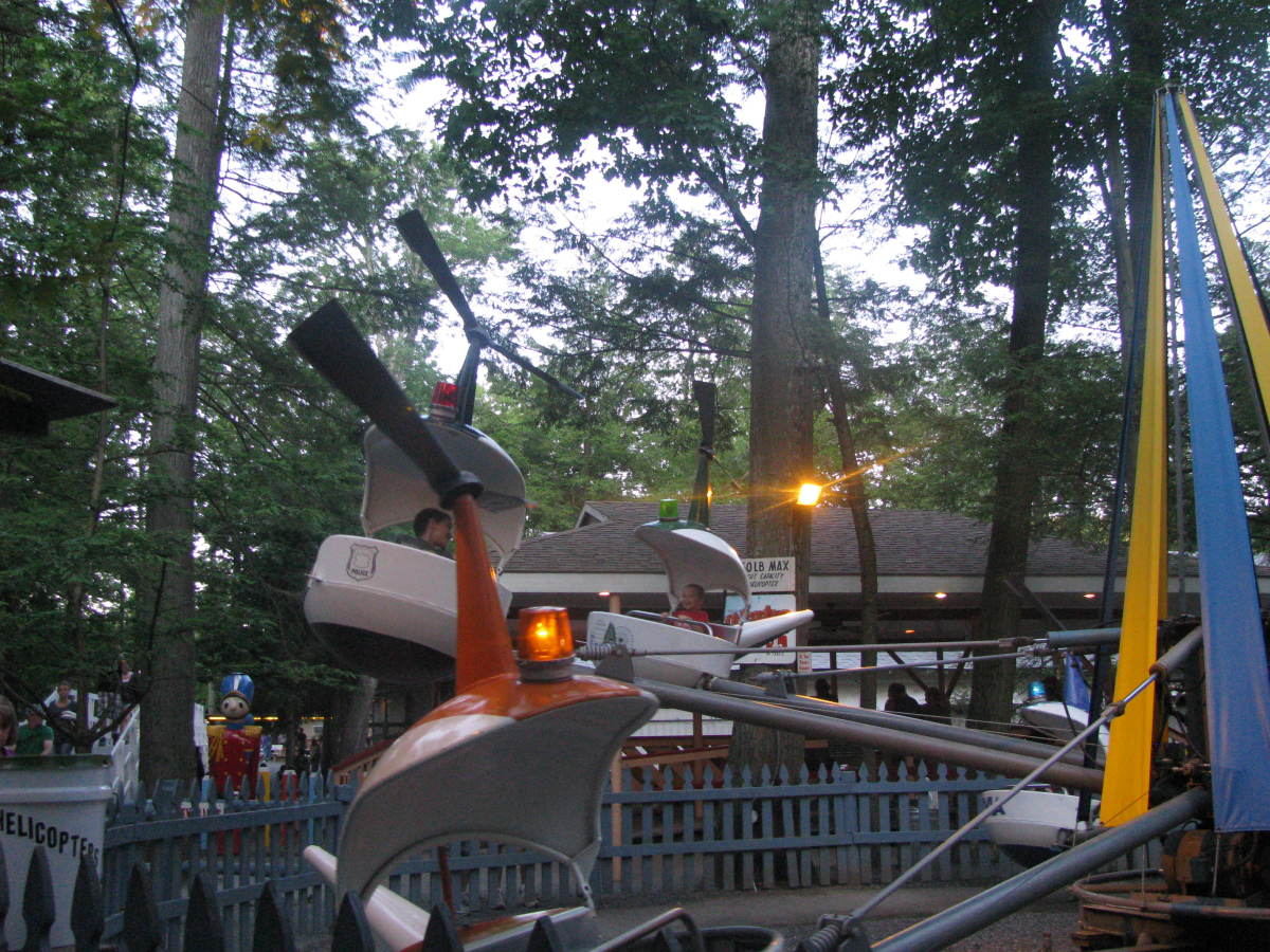 Knoebels Helicopters