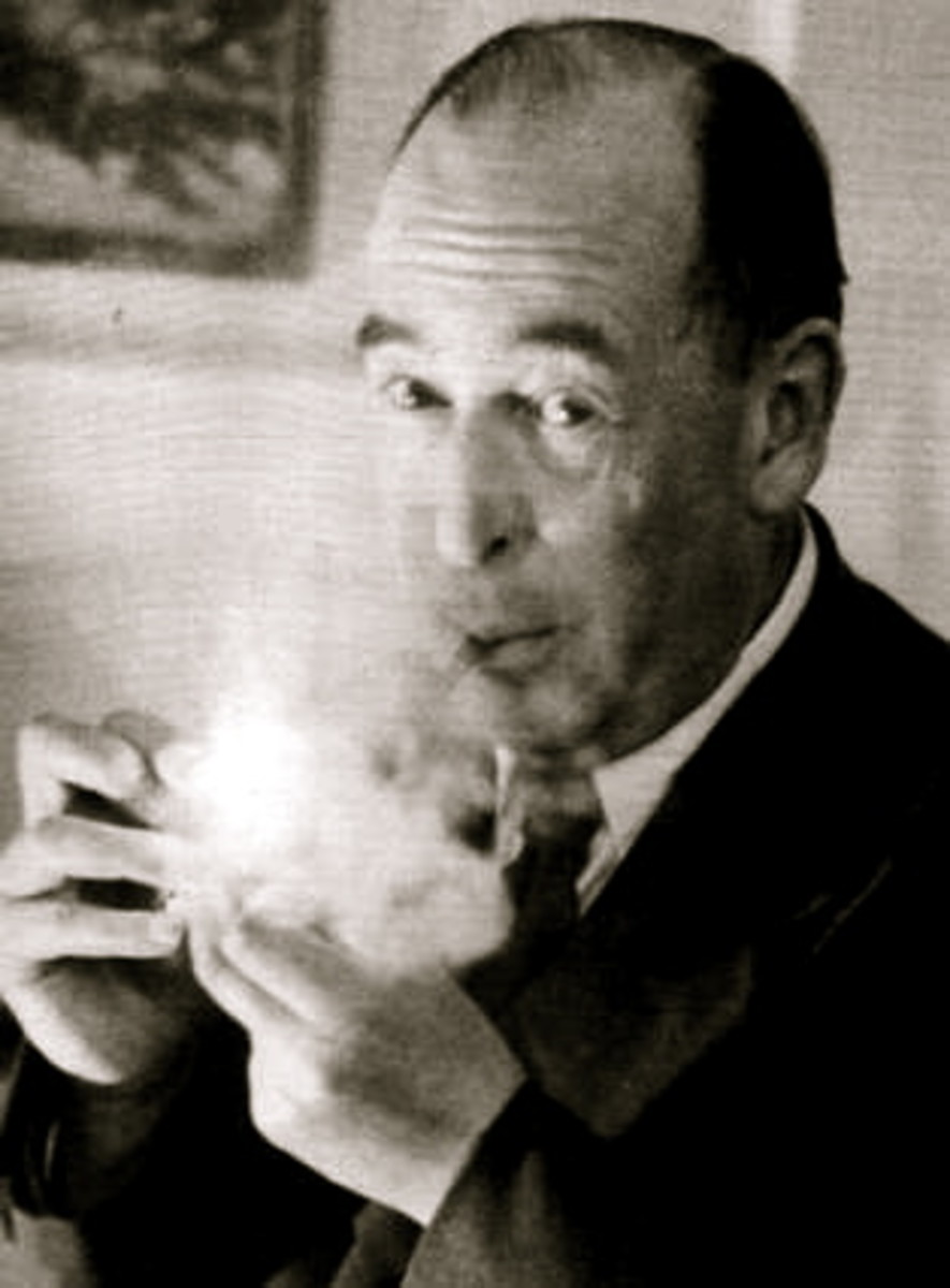 Words to Live By: Reflections and Quotes of C.S. Lewis