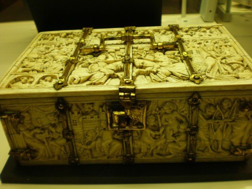 Ivory box decorated with scenes from epics such as King Arthur and his knights.