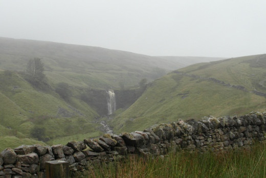 Whernside Waterfall (P13)