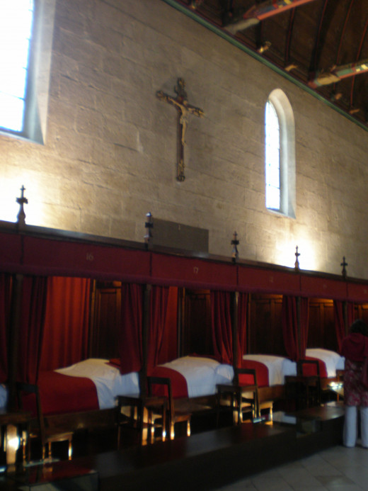 The Hall of the Poor, which was linked to the chapel and where most of the patients were treated.