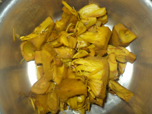 Jack fruit pieces boiled with water and salt