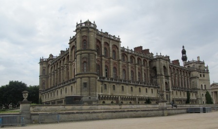 Just 30 minutes from Paris is an interesting royal castle.  A must if you have seen all the other bigger castles.