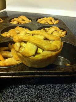 Cupcake Pan Mini Apple Pies Recipe