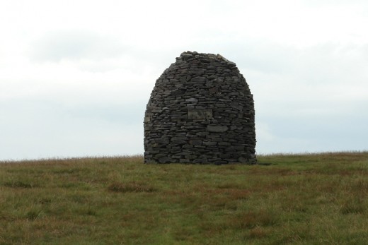 Scouting cairn on Pendle (P7)