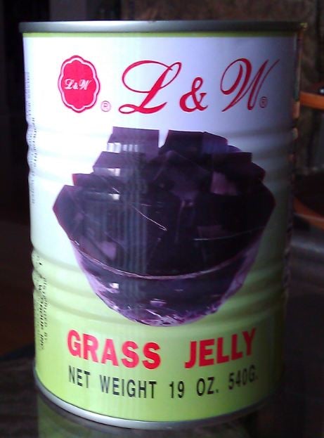 a can of grass jelly