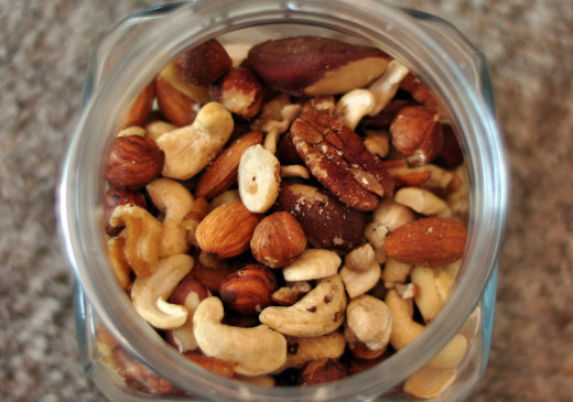 Nuts are a great snack for people with hypoglycemia due to their balance of healthy fats, protein, fiber and low GI carbohydrates.