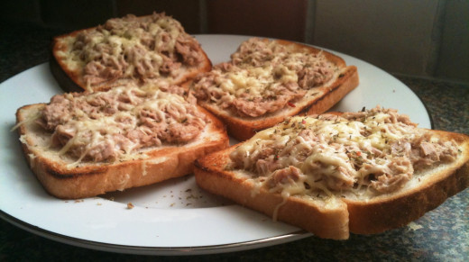 Tuna Toppers are a quick, low cost- high protein meal to aid recovery after exercise 