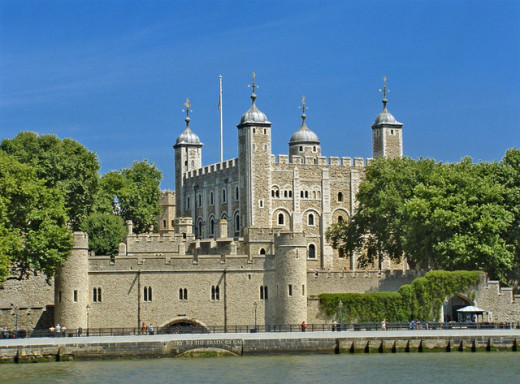 The Tower of London that Raleigh was a prisoner in, most likely resembled this structure.