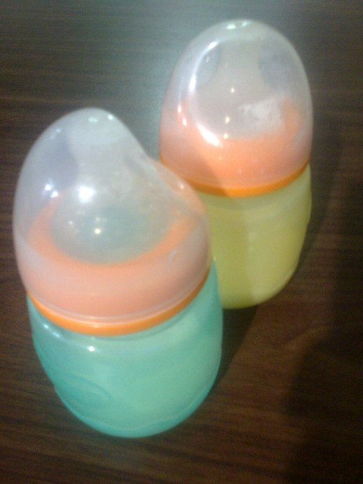 Clean baby bottles is essential for your baby's health and safety