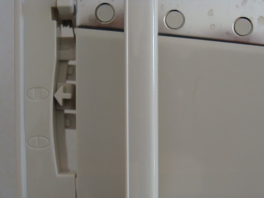 A small switch allows for adjustable thickness.